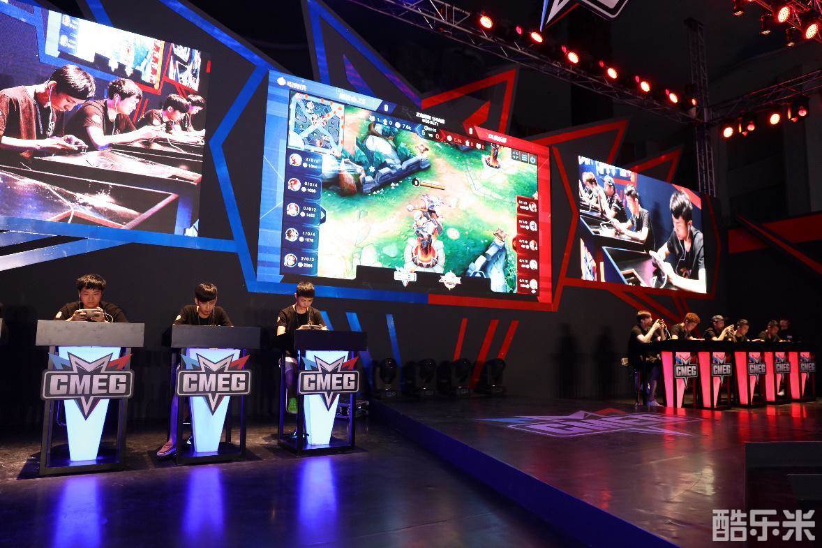 脚面自然前 脚面自然前